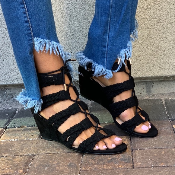 NIB Black Chic Caged Lace Up Wedge Sandal - Picture 4 of 7